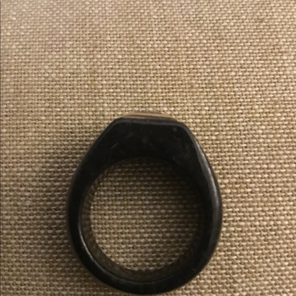 Black onyx and blue topaz ring - Picture 5 of 5